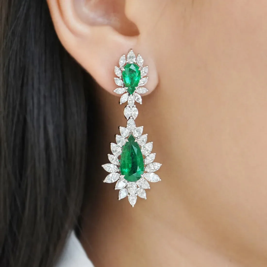 10.56 cts Emerald With Diamond Earrings (ENQUIRE)