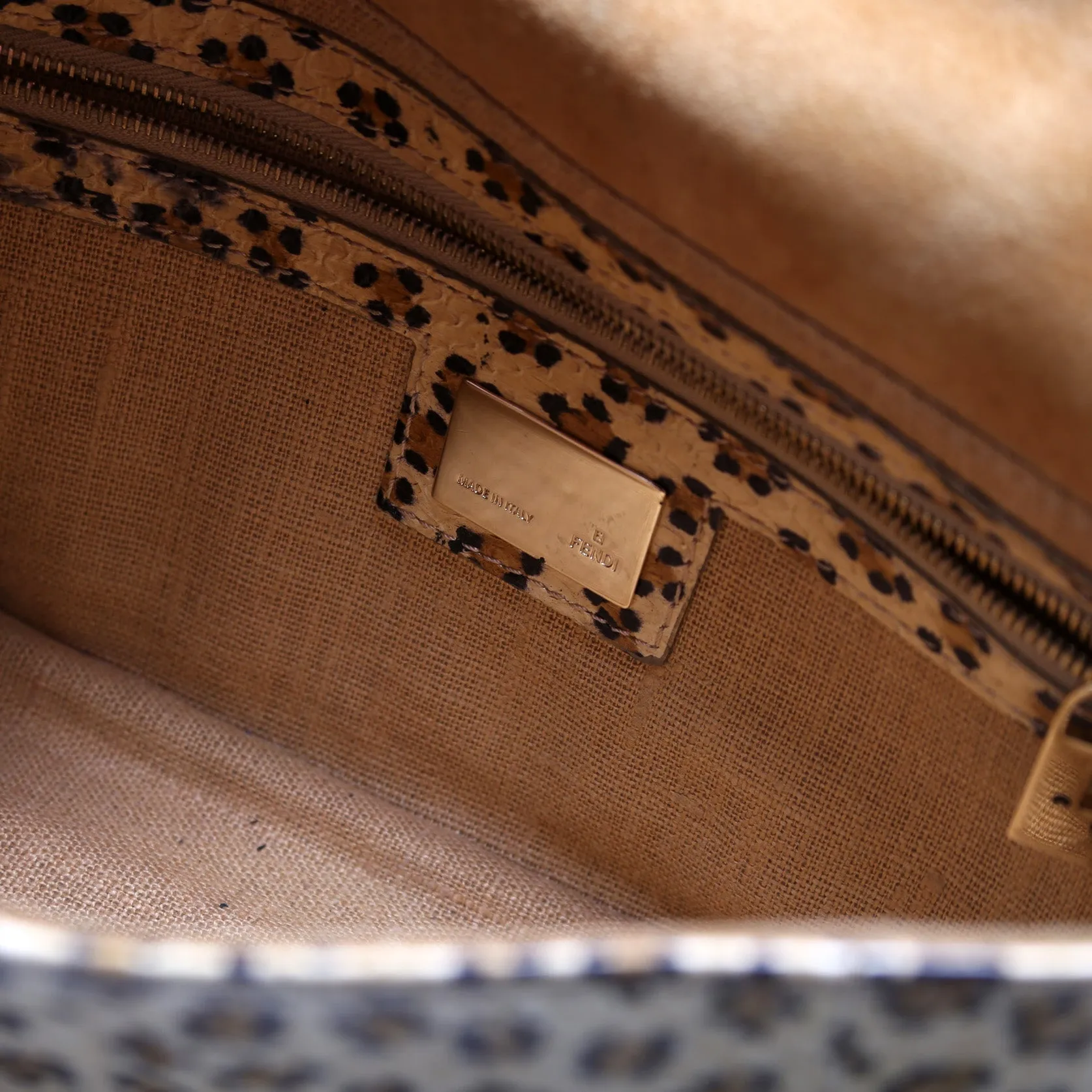 8BR600 Baguette Snakeskin