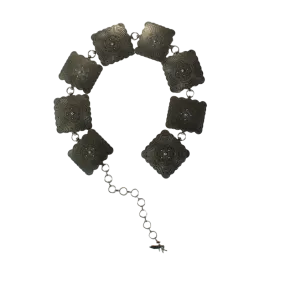 Angel Ranch Ladies Square Silver Concho Silver Chain Belt D140004036