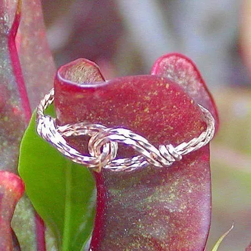 Infinity Design Yellow Gold Filled Twist Wire Thumb Ring