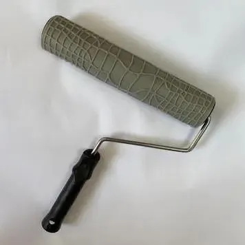 Snakeskin Roller - PE14