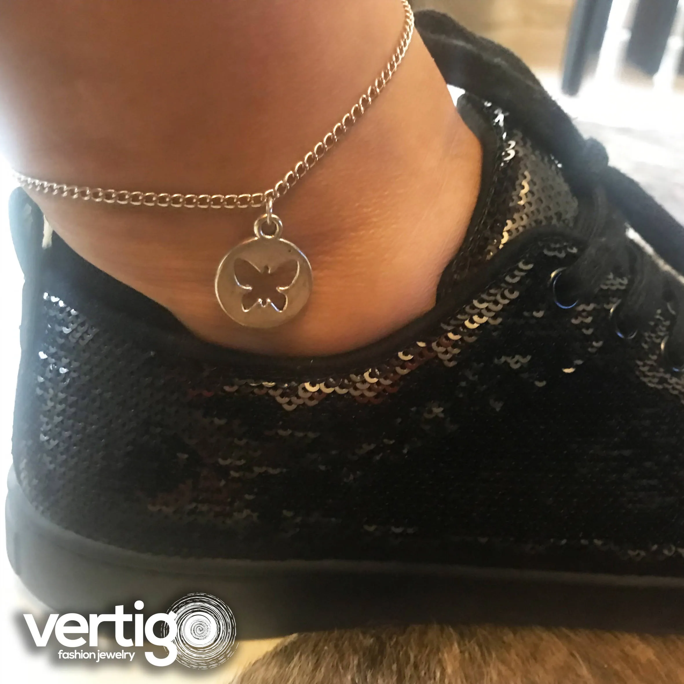Style your ankles. Summer is here!